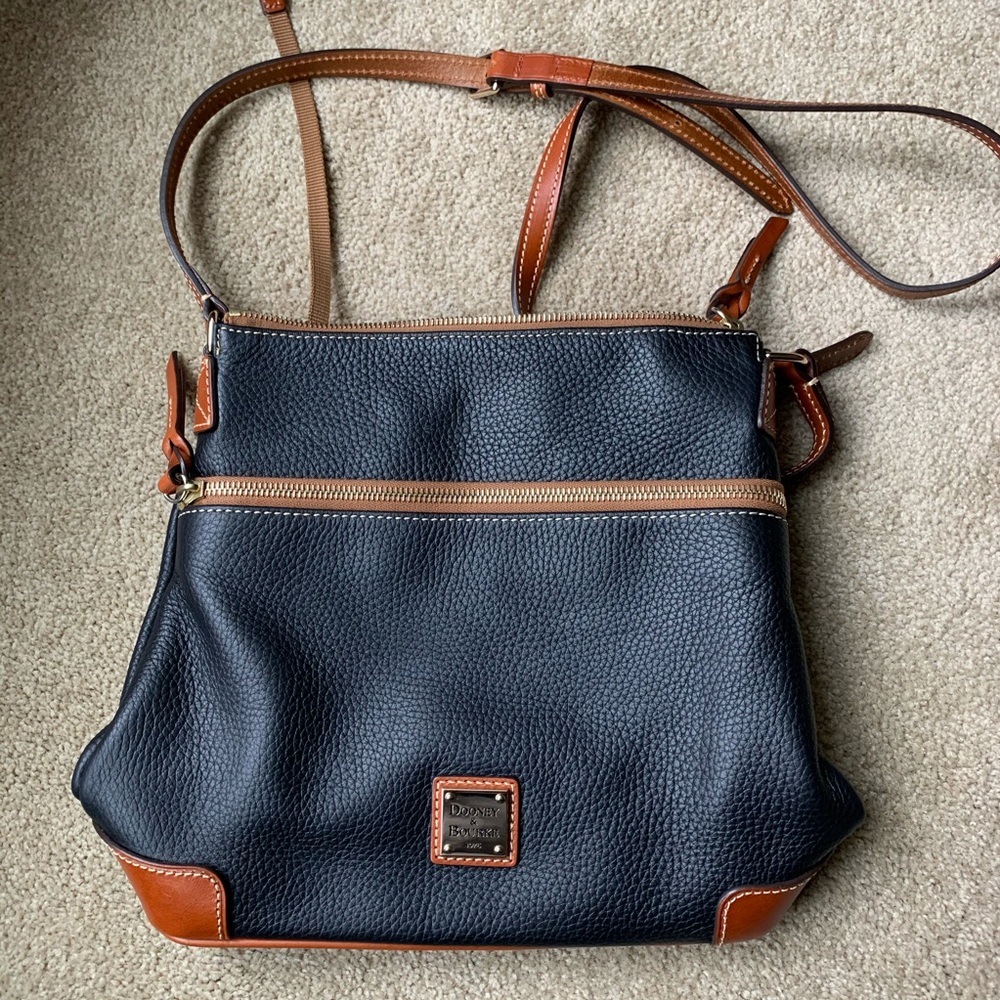 Dooney & Bourke Purse
